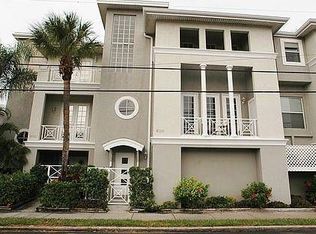 620 Mandalay Ave #B, Clearwater, FL 33767