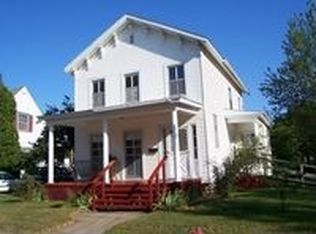 418 Pine St, Sparta, WI 54656