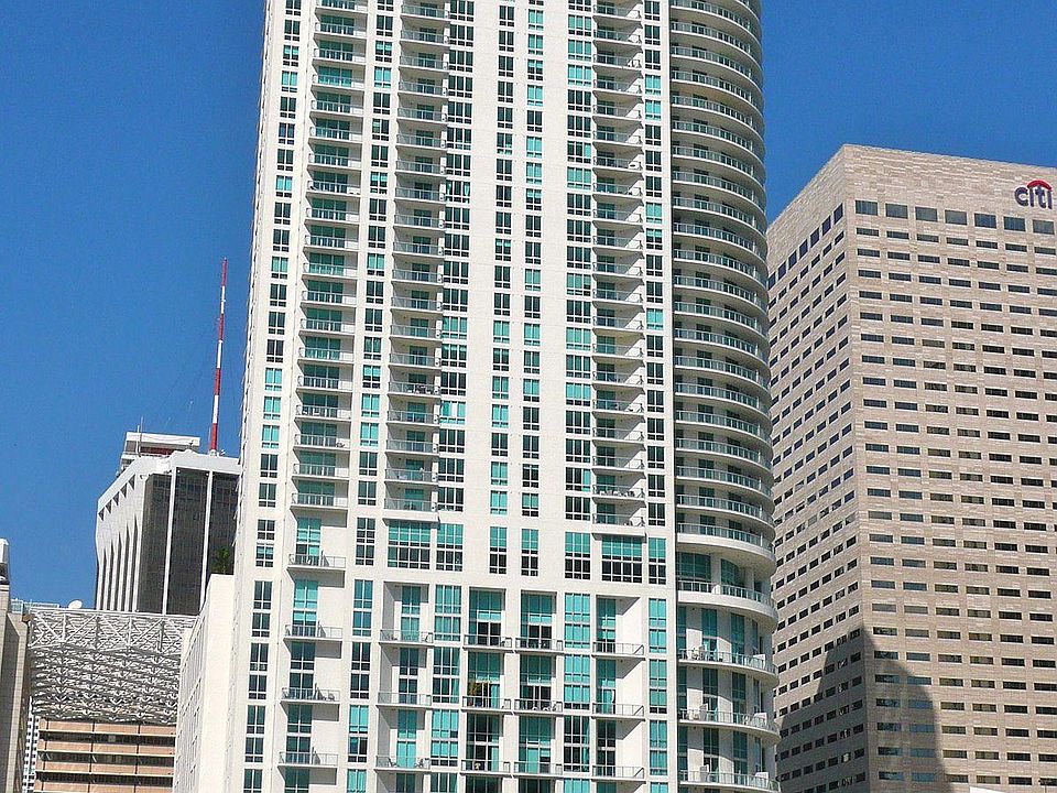1st image of 300 S Biscayne Blvd APT 1402