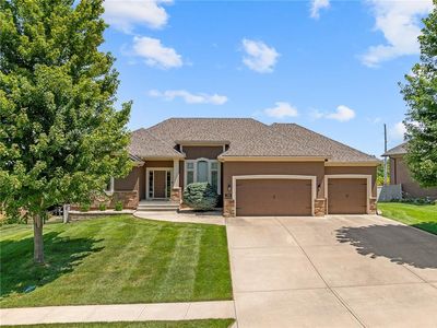 2118 SE Hemlock Dr, Blue Springs, MO, 64014