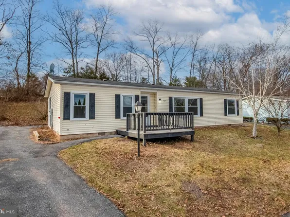 309 Hill Ln, Birdsboro, PA 19508