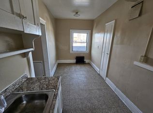 1374 Boulevard Ct #405, Cleveland, OH 44106