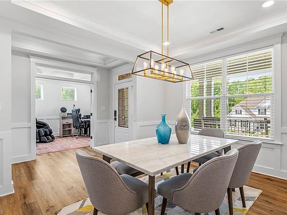4th image of 7824 Michaelis St