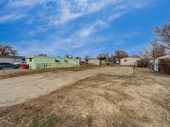 5th image of 2980 1/2 Mesa Ave