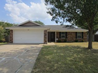 505 Chimney Rock Rd, Everman, TX 76140
