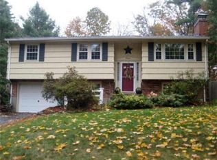 1 Clarkson Dr, Walpole, MA 02081