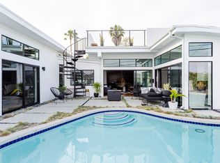 5948 Abernathy Dr, Los Angeles, CA 90045