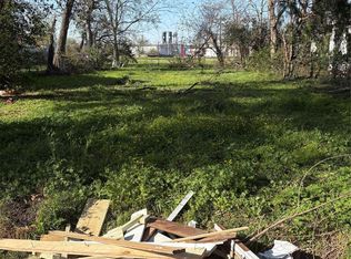505 Elgie St E, Beaumont, TX 77705
