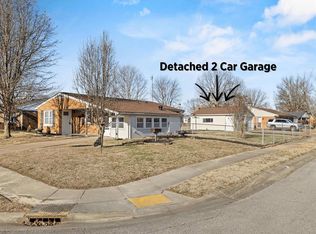 2817 Wayside Dr W, Owensboro, KY 42301