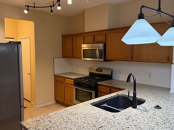 2nd image of 2050 Los Feliz St Unit 135