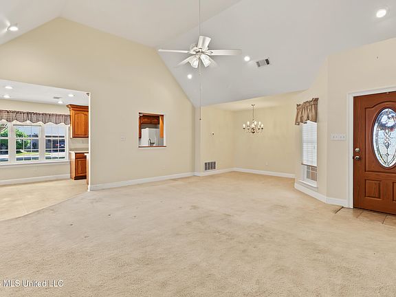 4th image of 14712 Rue Mornay