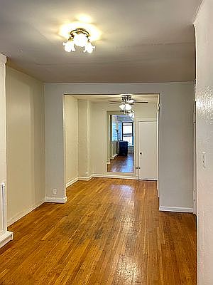 4th image of 1132 1st Ave APT 4D