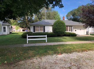 103 N Saint John St, Assumption, IL 62510