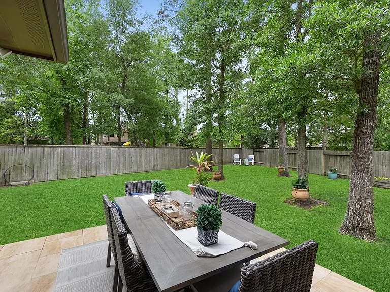 19 Cohasset Pl — Photo 47
