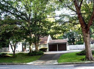12 Cottonwood Ave, Port Jefferson Station, NY 11776