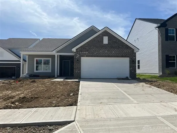 6267 Fallsgold Dr, Clayton, OH 45315