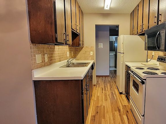 5th image of 255 Westview Dr APT 205