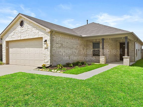 2nd image of 363 Cumberland Forest Dr