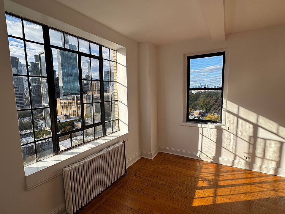1st image of 101 Lafayette Ave APT 16J