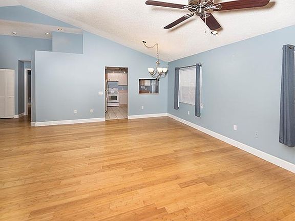 4th image of 1552 Fawnwood Cir