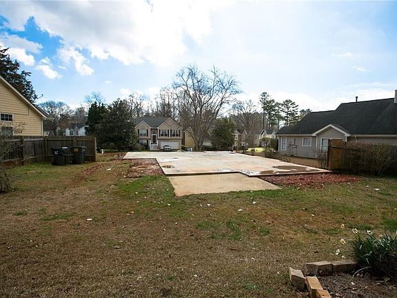 2nd image of 1504 Watercrest Cir