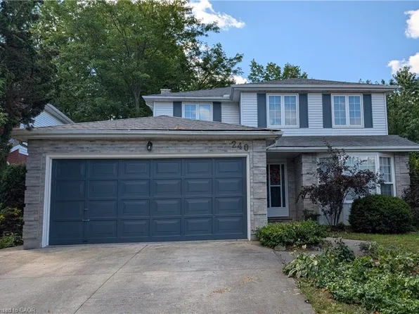 240 Stoke Dr, Kitchener, ON N2N 2C1