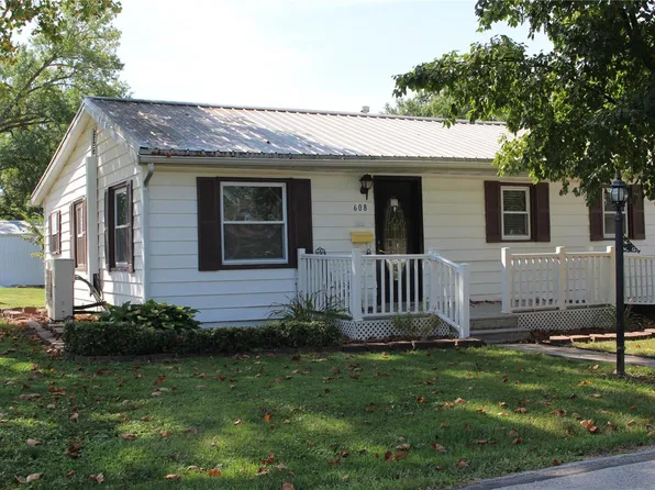 608 Maple St, Montgomery City, MO 63361