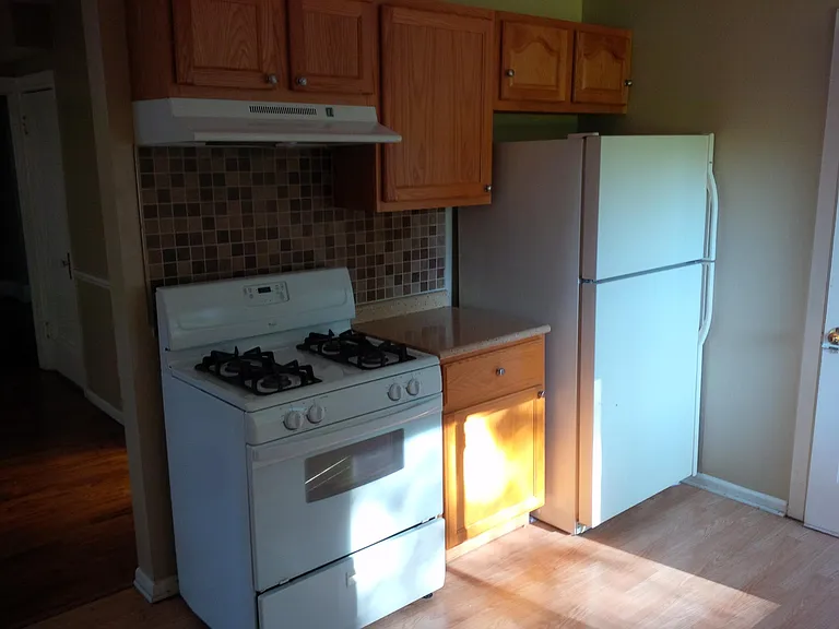 635 Fuller Ave NE — Photo 11