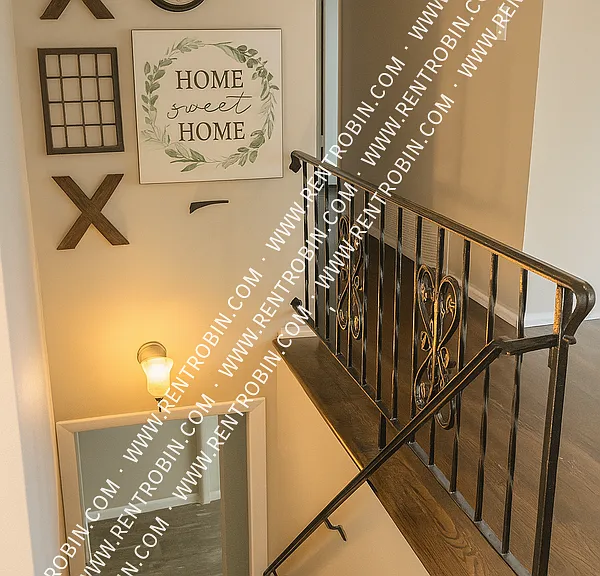 4821 N White Ave — Photo 4