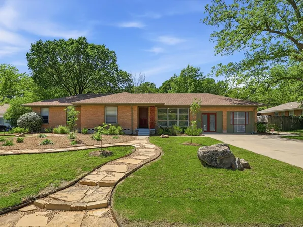 2409 Robinwood Ln, Denton, TX 76209