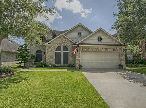 2nd image of 4839 Water Oak Dr