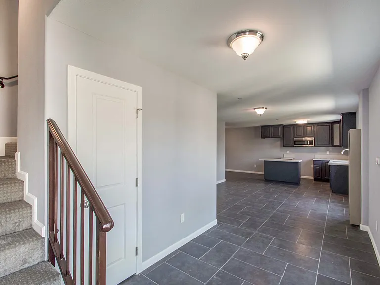 205 N Gage Ave #205 — Photo 10