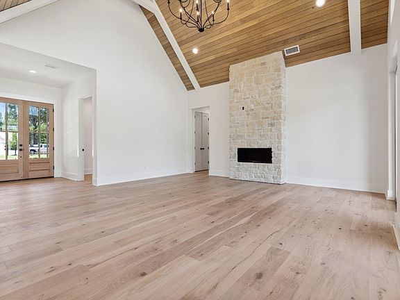 2nd image of 7000 Hannah Ln