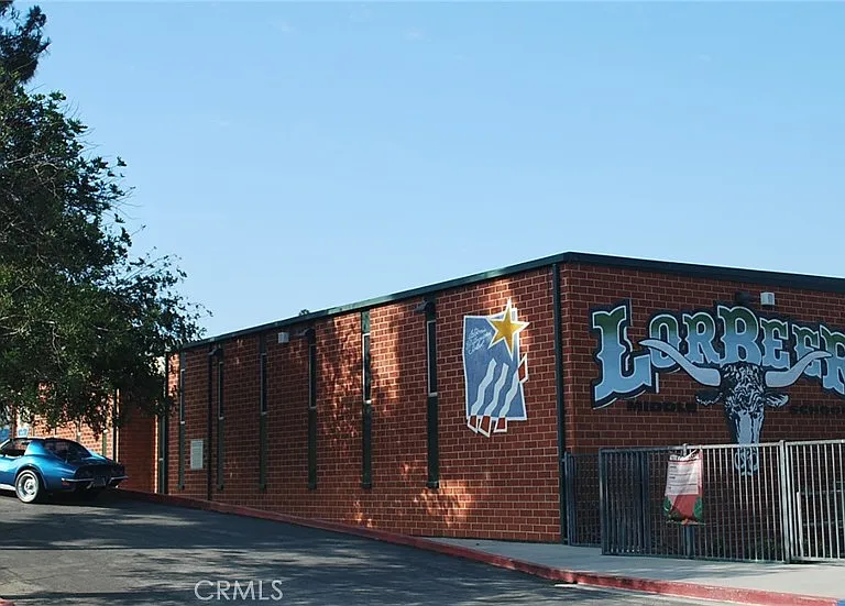 4 Country Mile Rd — Photo 21