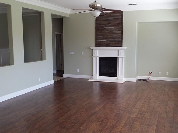 5th image of 690 Bodeson Ct