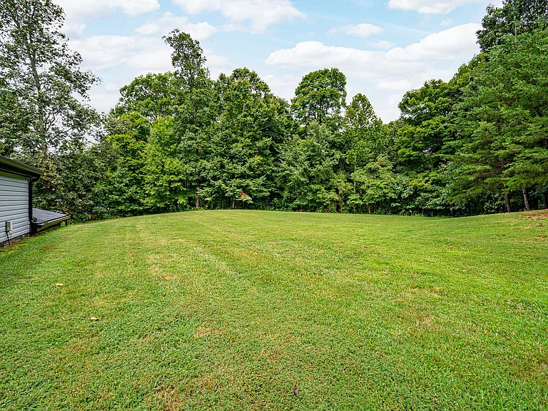 4602 Lake Forest Dr — Photo 29