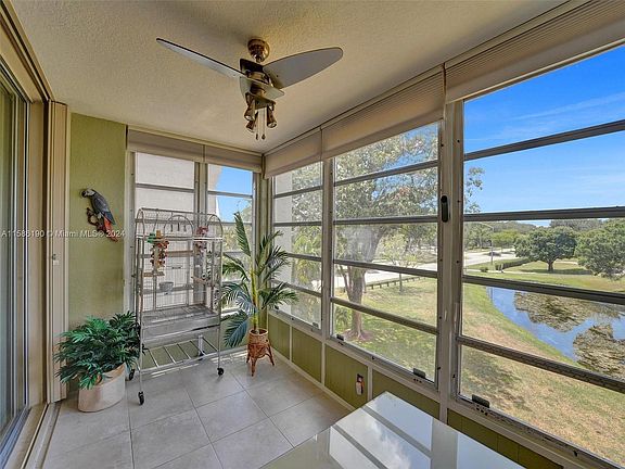 2nd image of 9470 Poinciana Pl APT 307