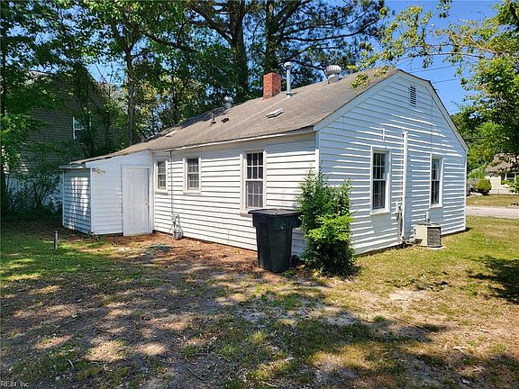 4th image of 2806 Rosalee Dr