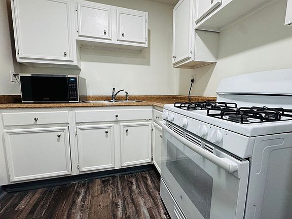 3rd image of 1219 S 2nd St #6