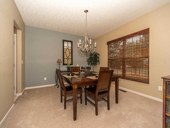 4th image of 1197 E Glen Echo Ln