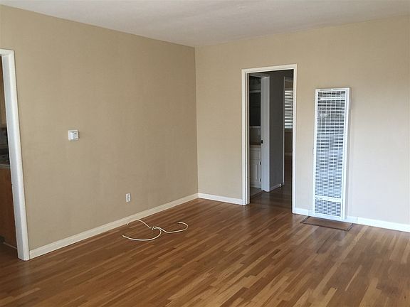 5th image of 8777 Pampa St