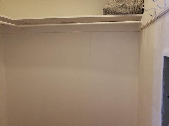 2nd image of 3162 24th St APT 4