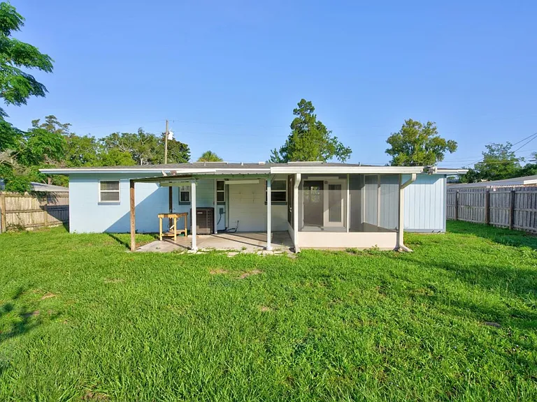 442 Ameca Ave — Photo 31