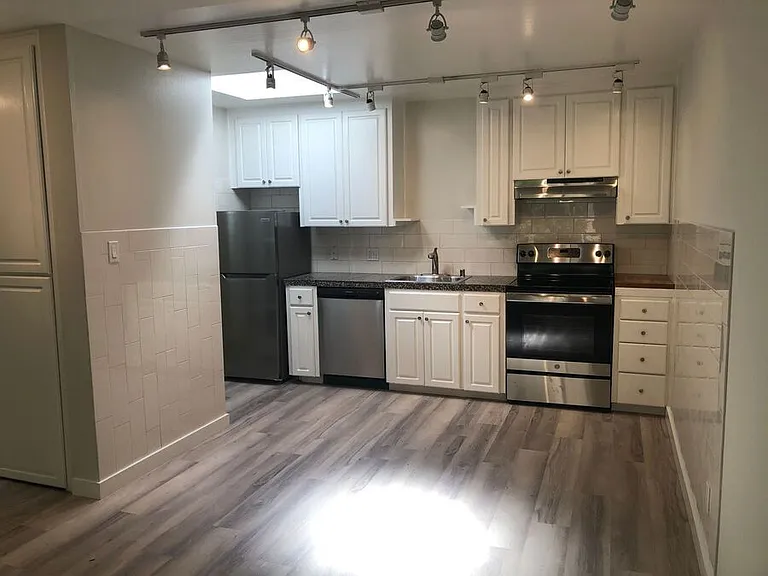 1737 Jackson St #304 — Photo 6