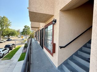 1402 W Victory Blvd APT H, Burbank, CA 91506