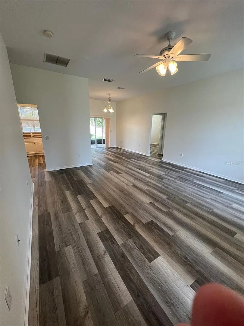 North Port home — Photo 3