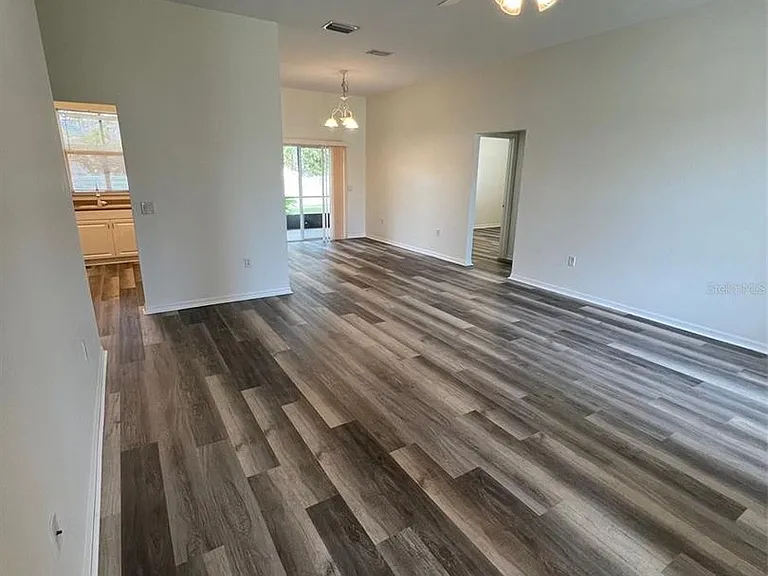 4733 Cranberry Blvd — Photo 3
