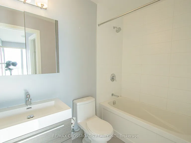 8081 Birchmount Rd #912 — Photo 7