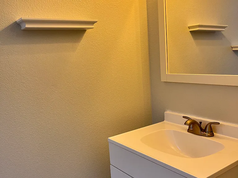 624 Black Lion Dr NE — Photo 15