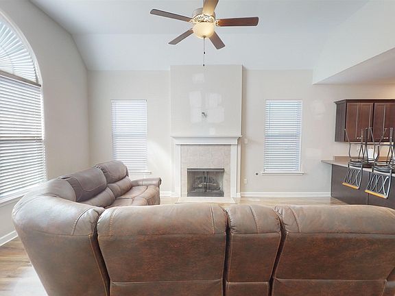 5th image of 2290 Bethany Dr